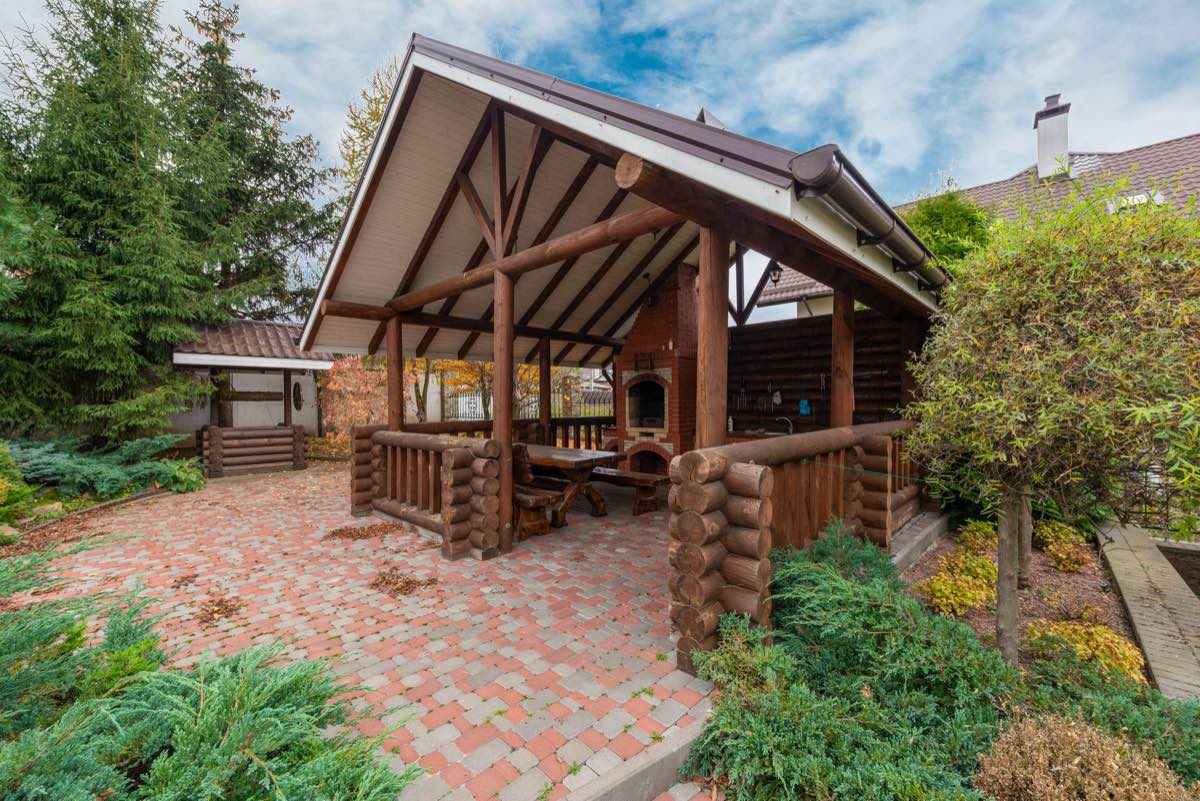 Outdoor Living & Kitchens in Brownsville, TX